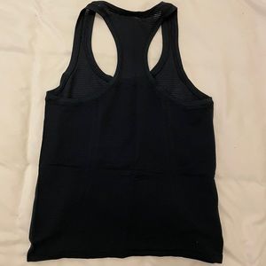 Navy blue swiftly tech tank top
